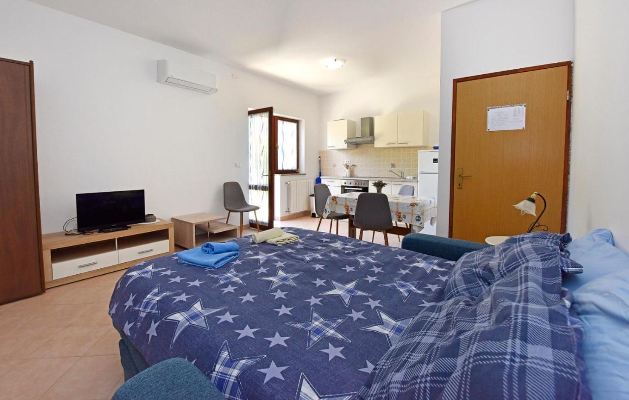 Apartments Denis بوريتش المظهر الخارجي الصورة