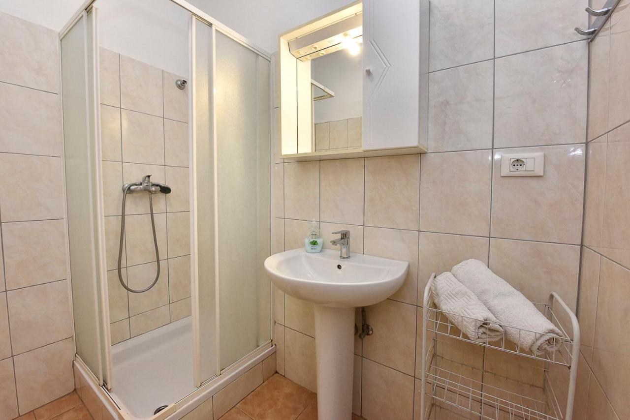 Apartments Denis بوريتش المظهر الخارجي الصورة