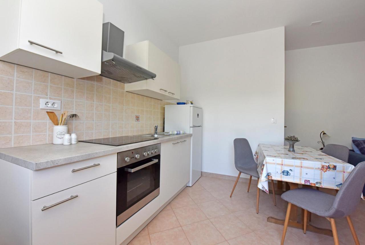 Apartments Denis بوريتش المظهر الخارجي الصورة