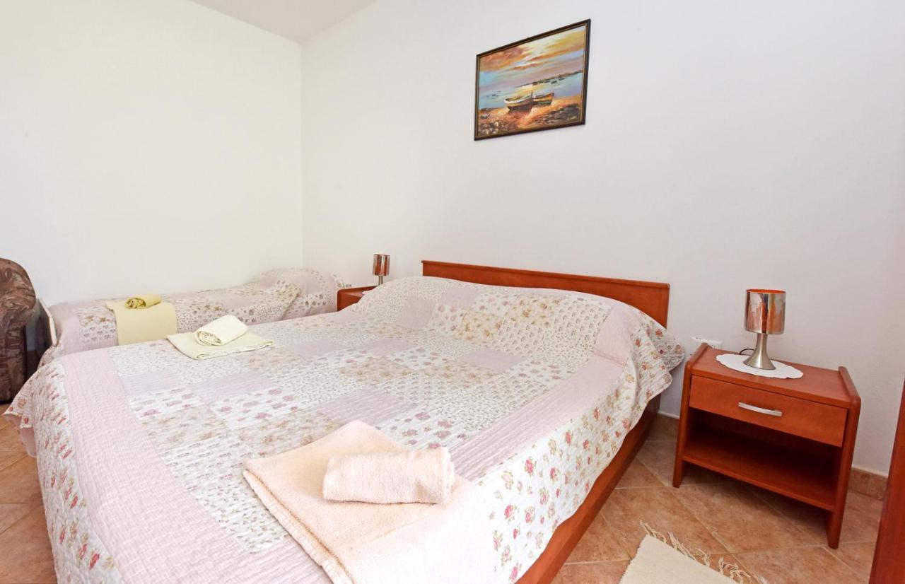 Apartments Denis بوريتش المظهر الخارجي الصورة