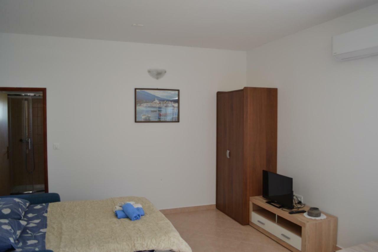 Apartments Denis بوريتش المظهر الخارجي الصورة