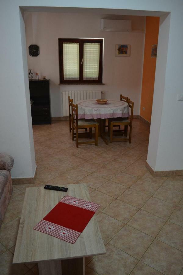 Apartments Denis بوريتش المظهر الخارجي الصورة